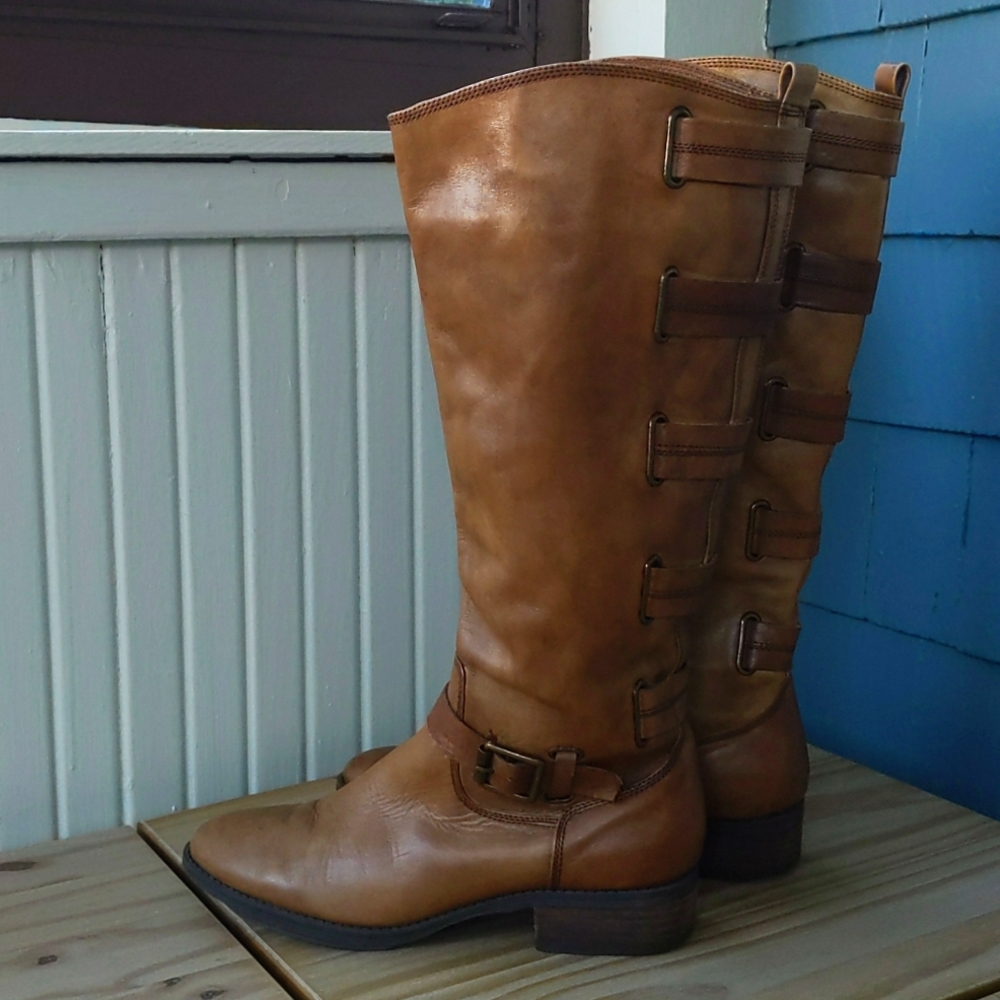 Arturo Chiang Leather Boots